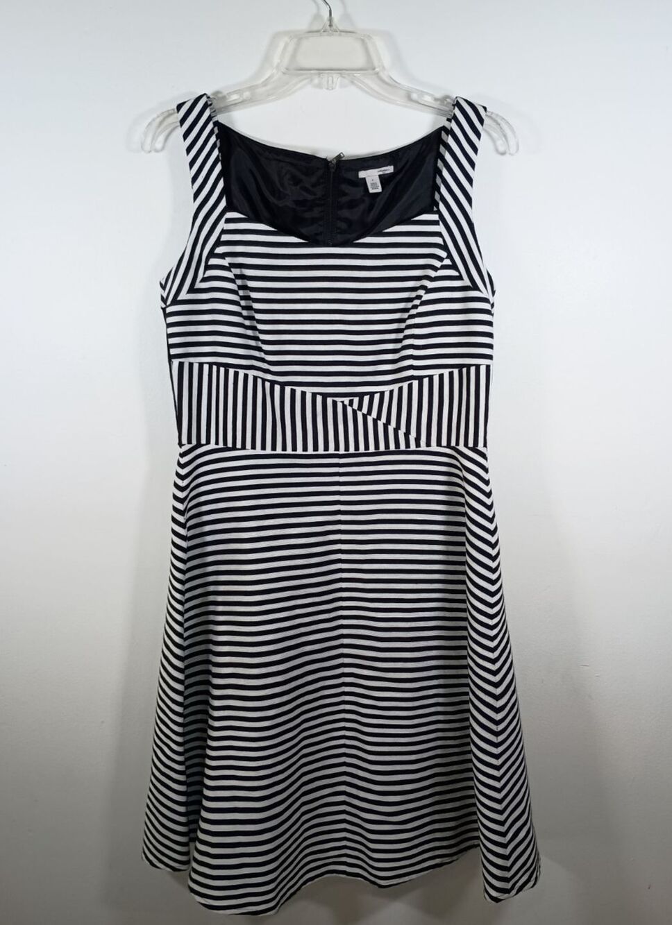 Halogen Striped Retro Black White Sleeveless Sweetheart Neck Flare Dress Size 8